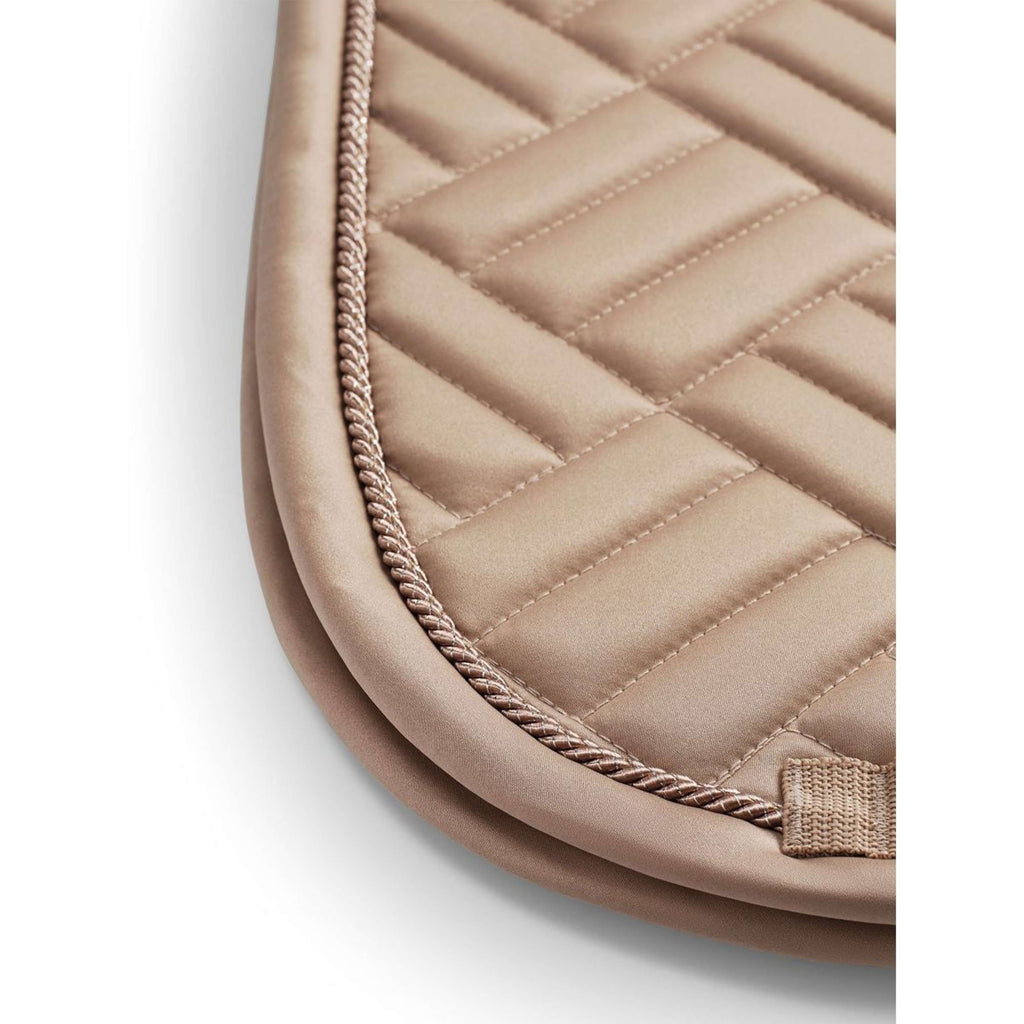 Equestrian Stockholm Schabracke Modern Dressur Sand