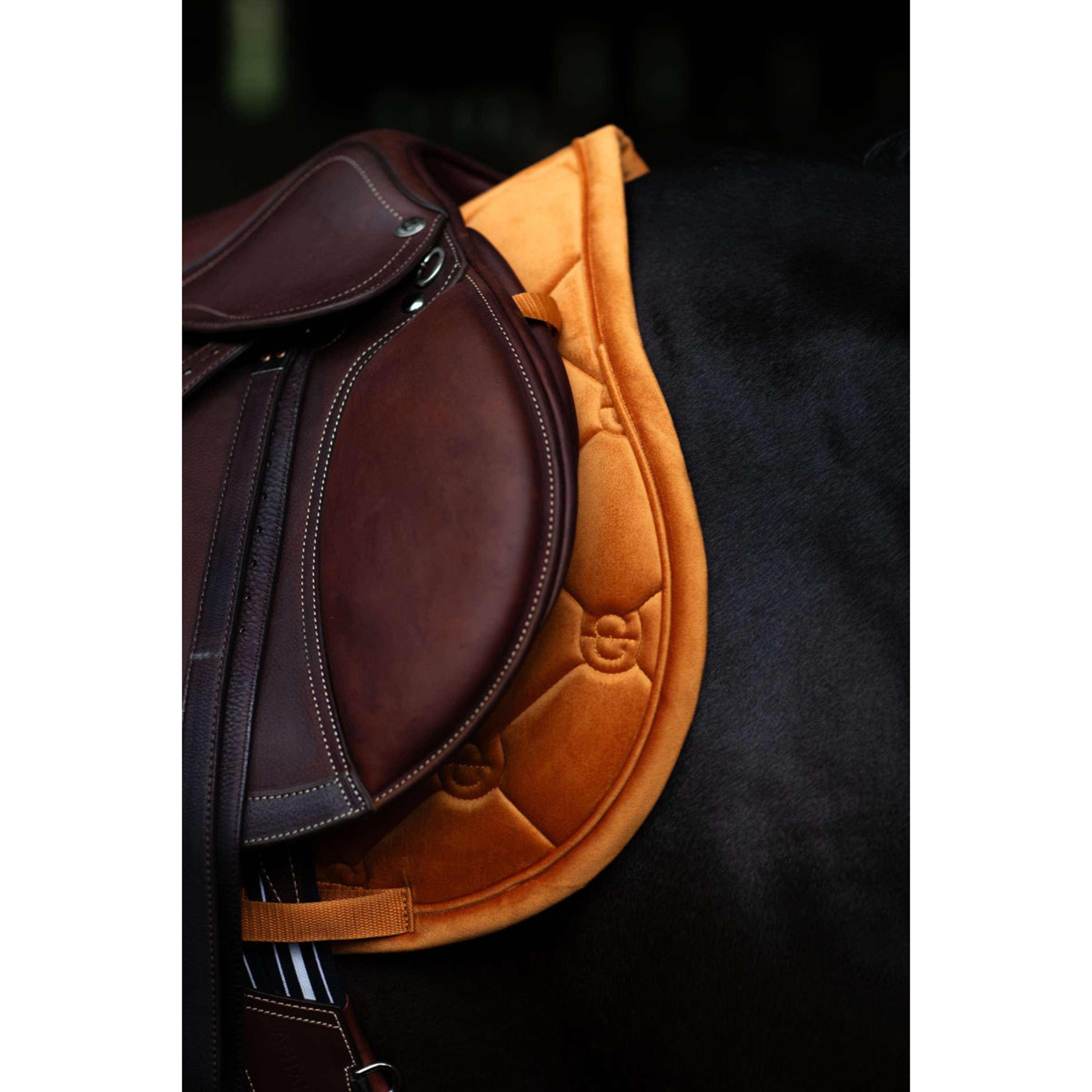 Equestrian Stockholm Schabracke Velvet Springen Chestnut