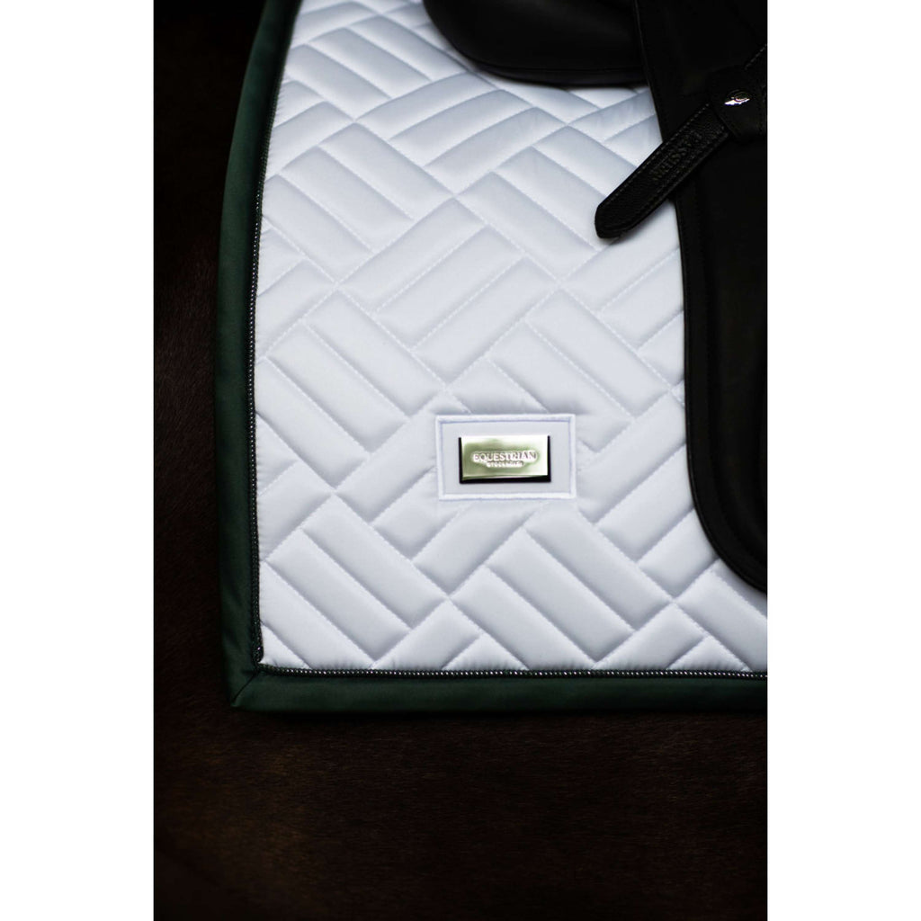 Equestrian Stockholm Schabracke Modern Dressur Weiß/Sycamore Green