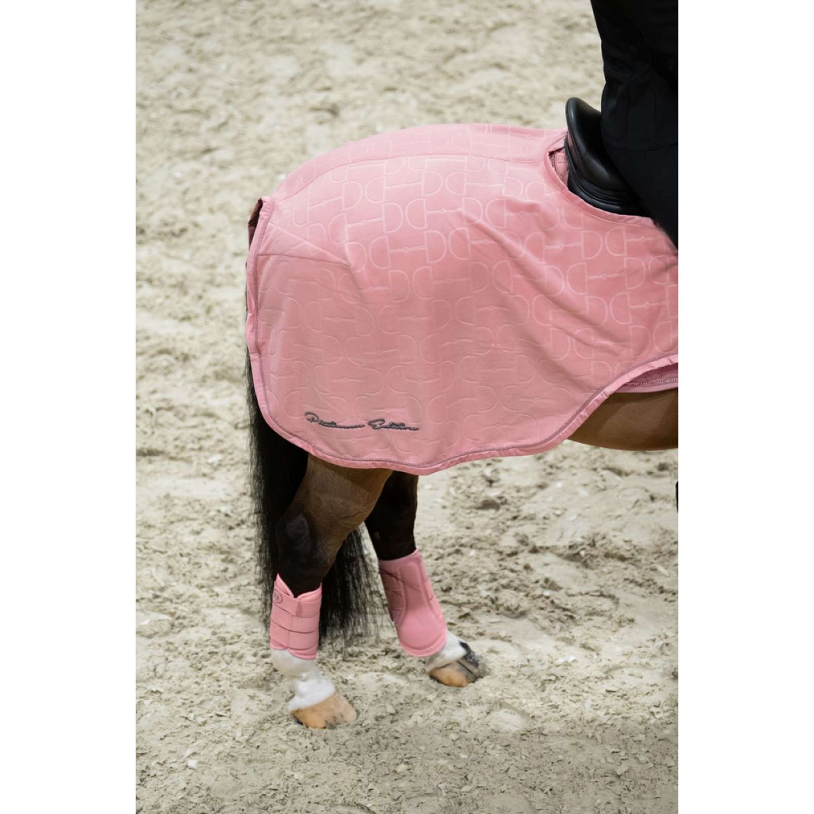 Eskadron Gamaschen Faux Leather Platinum '25 Soft Rouge