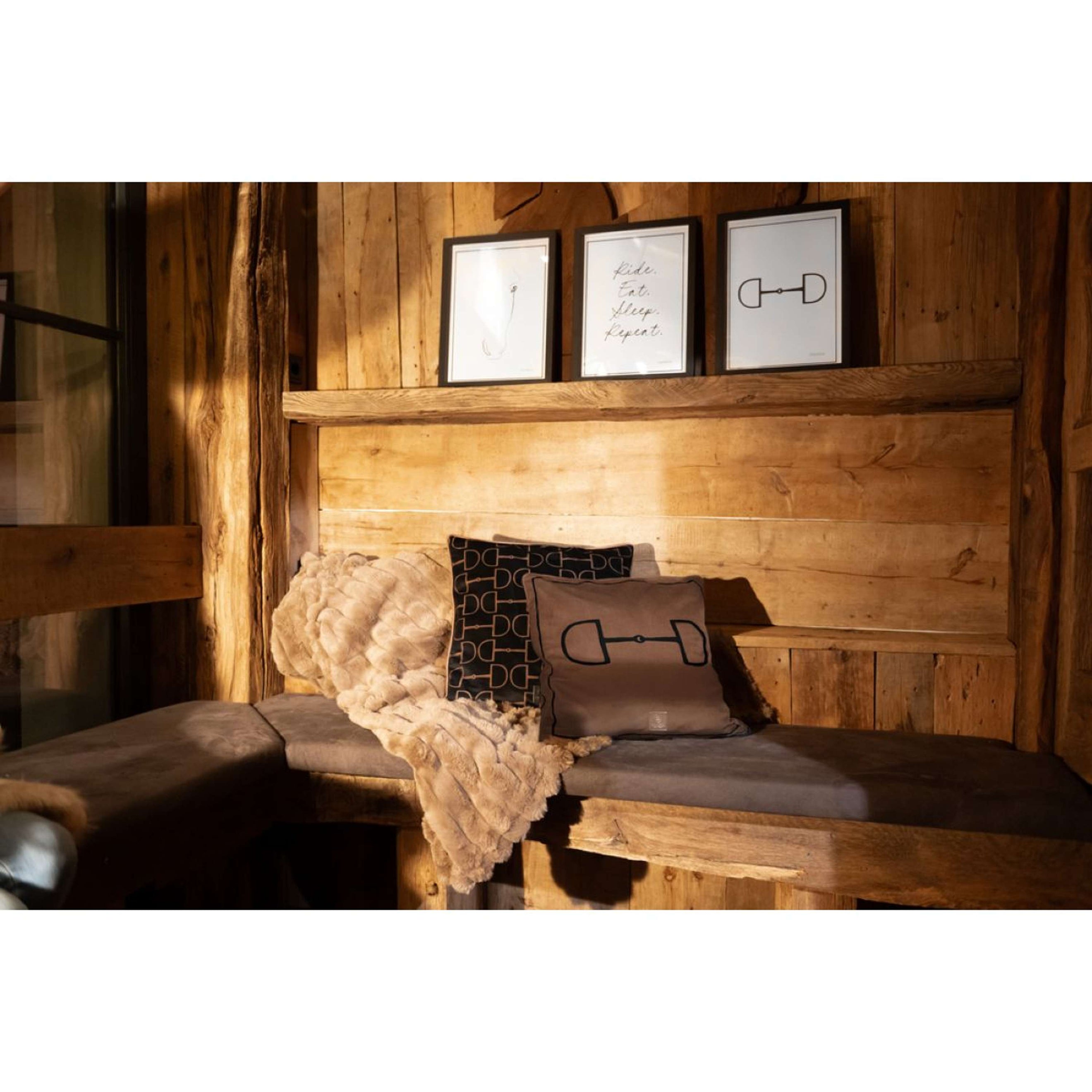 Eskadron Decke Platinum Cosy Smoky Taupe Eskadron Decke Platinum Cosy Smoky Taupe