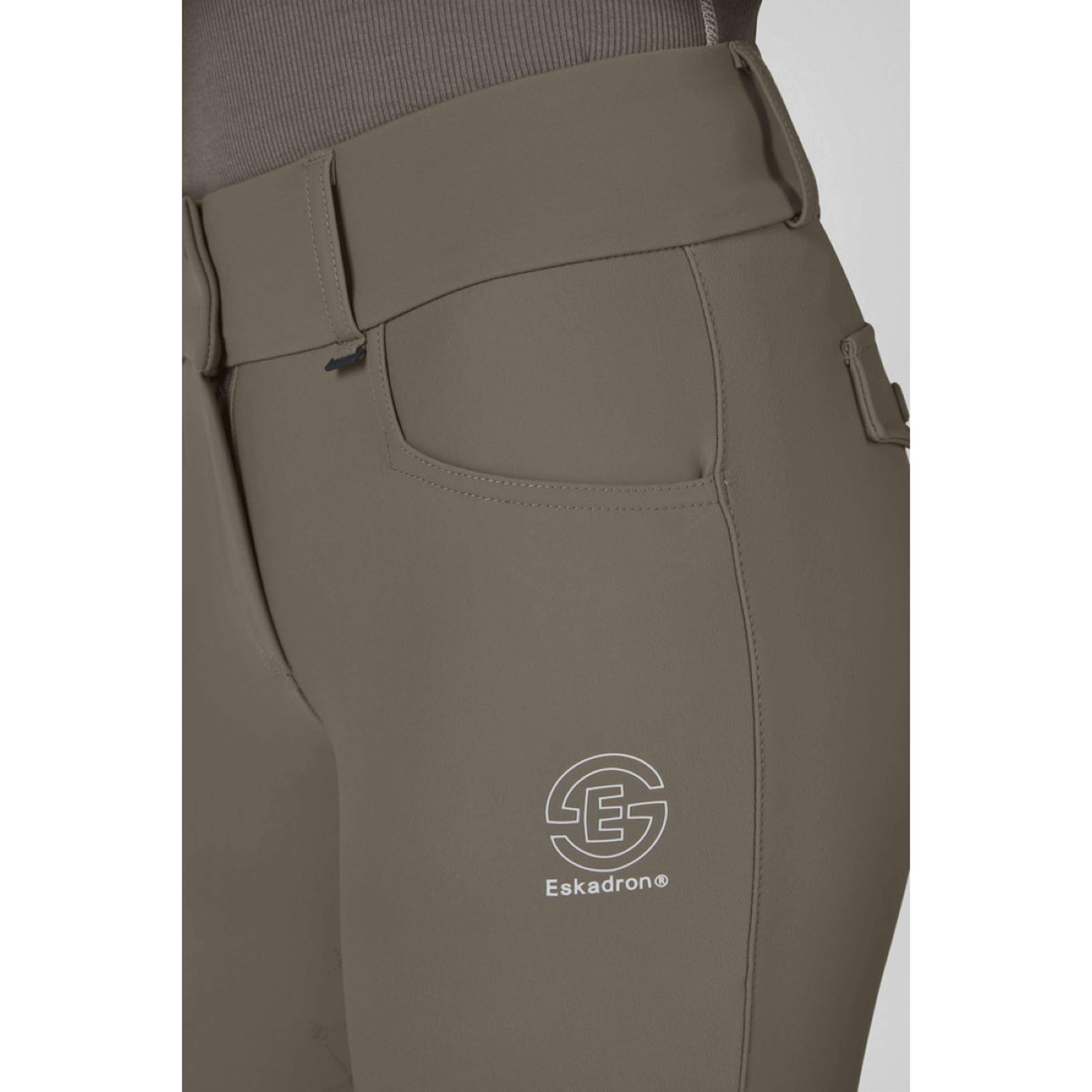 Eskadron Reithose Dynamics Full Grip Powdertaupe