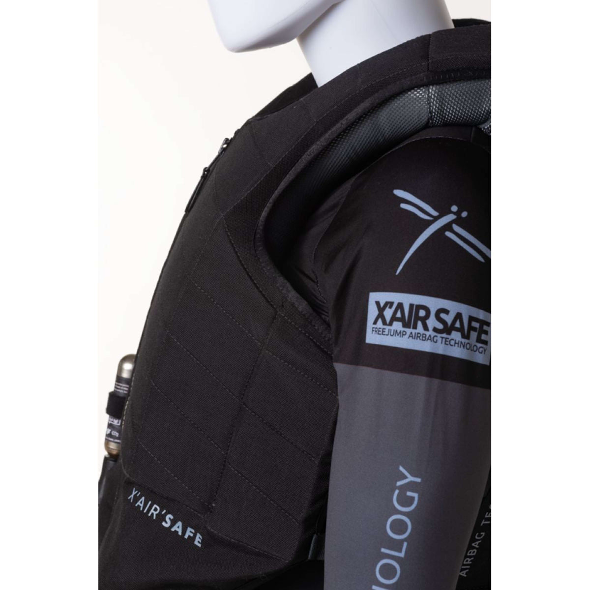 Freejump Airbag Weste X'Air Safe Schwarz