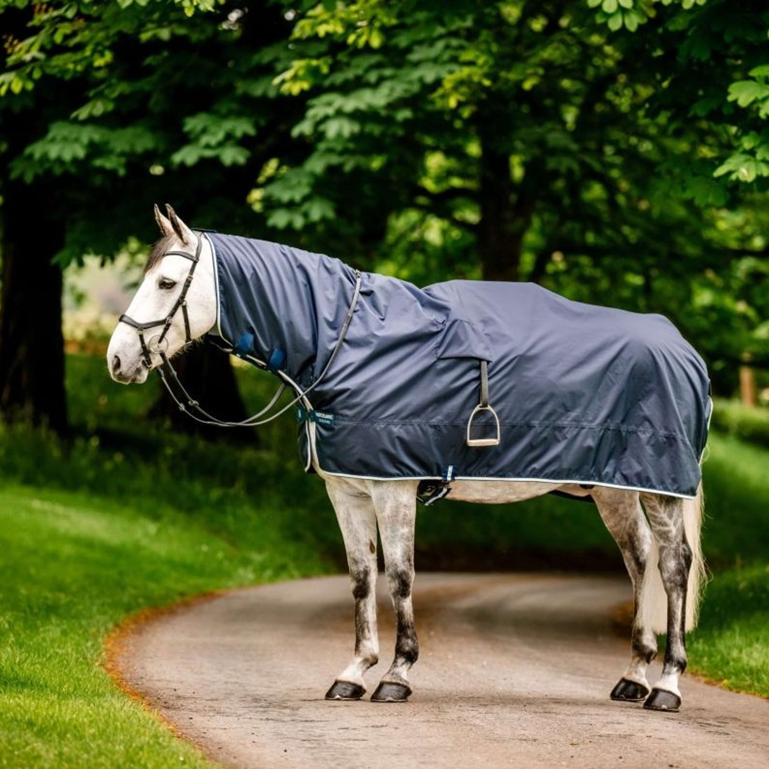 Horseware Regenausreitdecke Newmarket Witney Navy