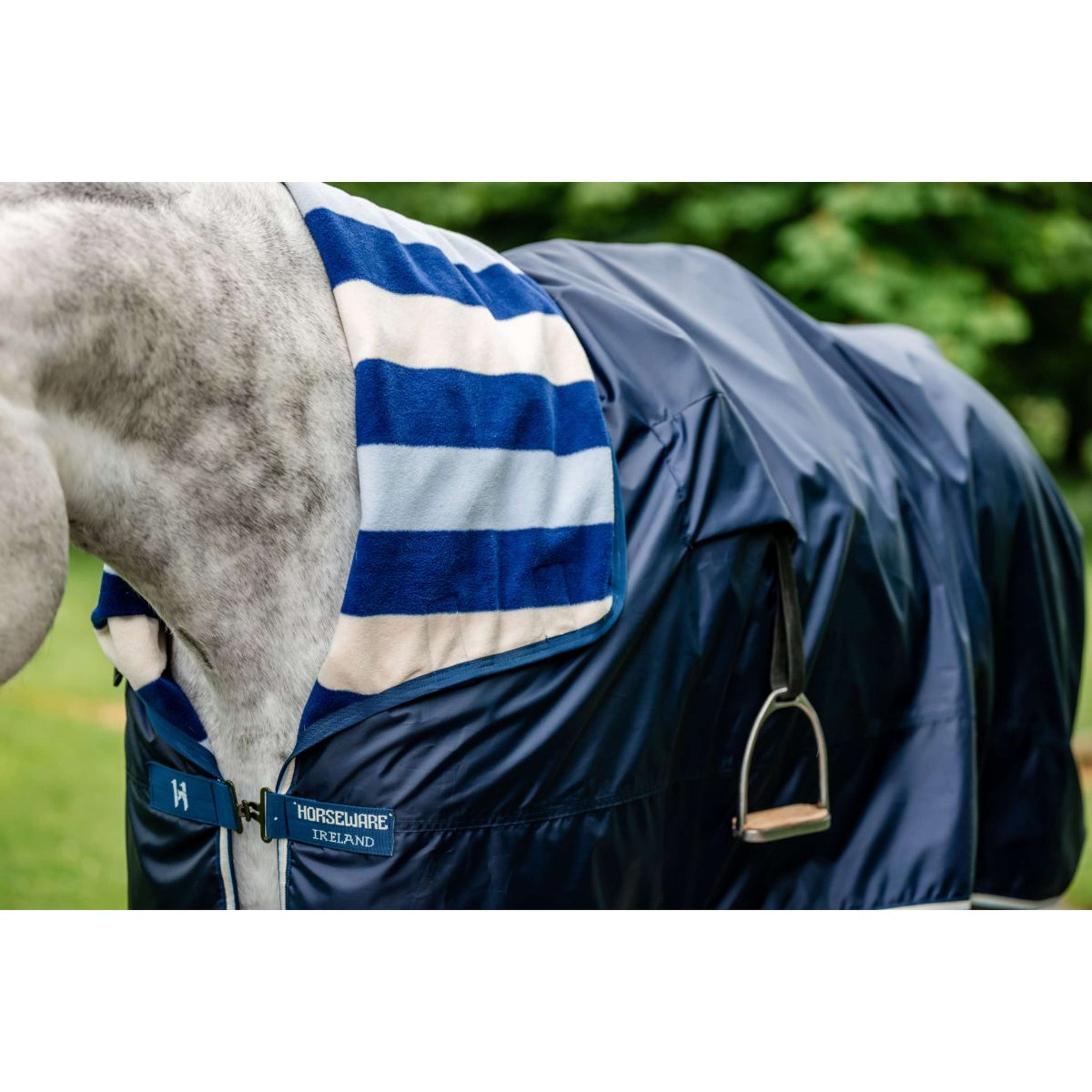 Horseware Regenausreitdecke Newmarket Witney Navy Horseware Regenausreitdecke Newmarket Witney Navy