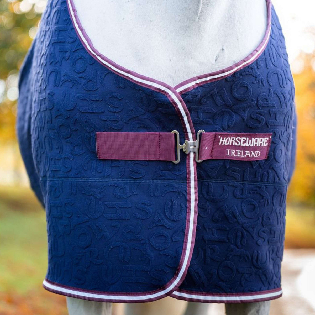 Horseware Embossed Jersey Cooler Navy/Burgund/Weiß