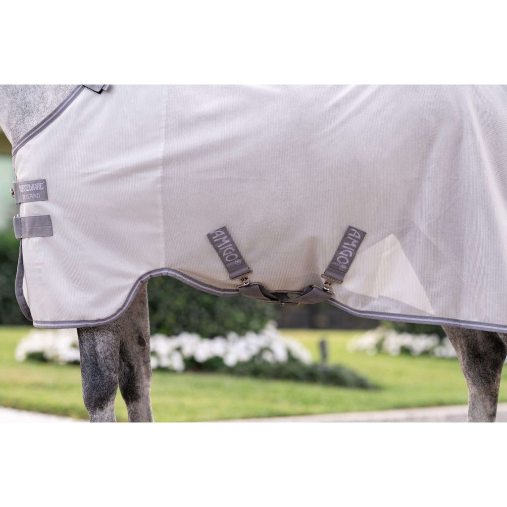 Amigo Bug Rug Plus Pony Silber/Titangrau/Silber