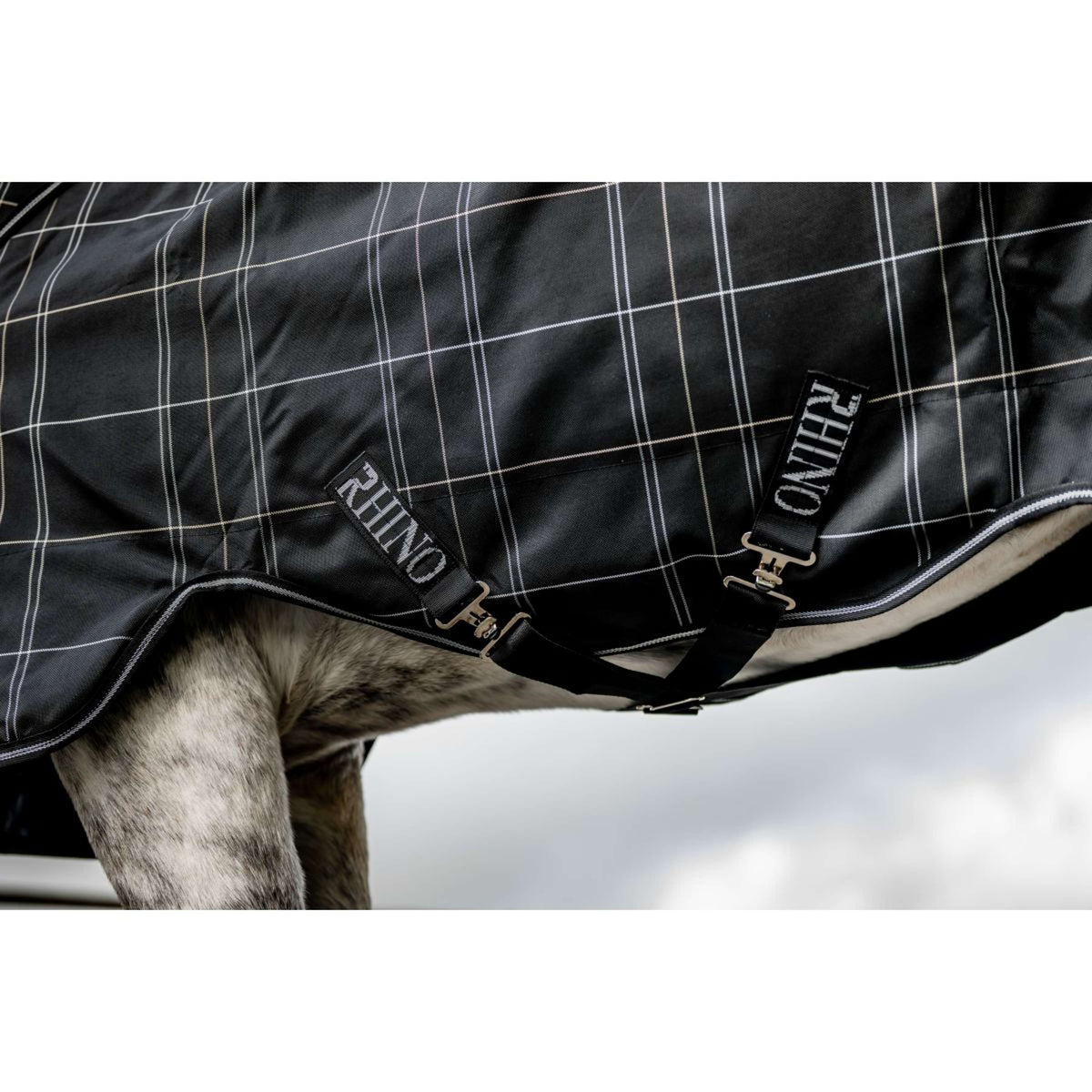 Rhino Turnout Plus Pony Bundle 0g + 200g Black Check/Schwarz/Weiß