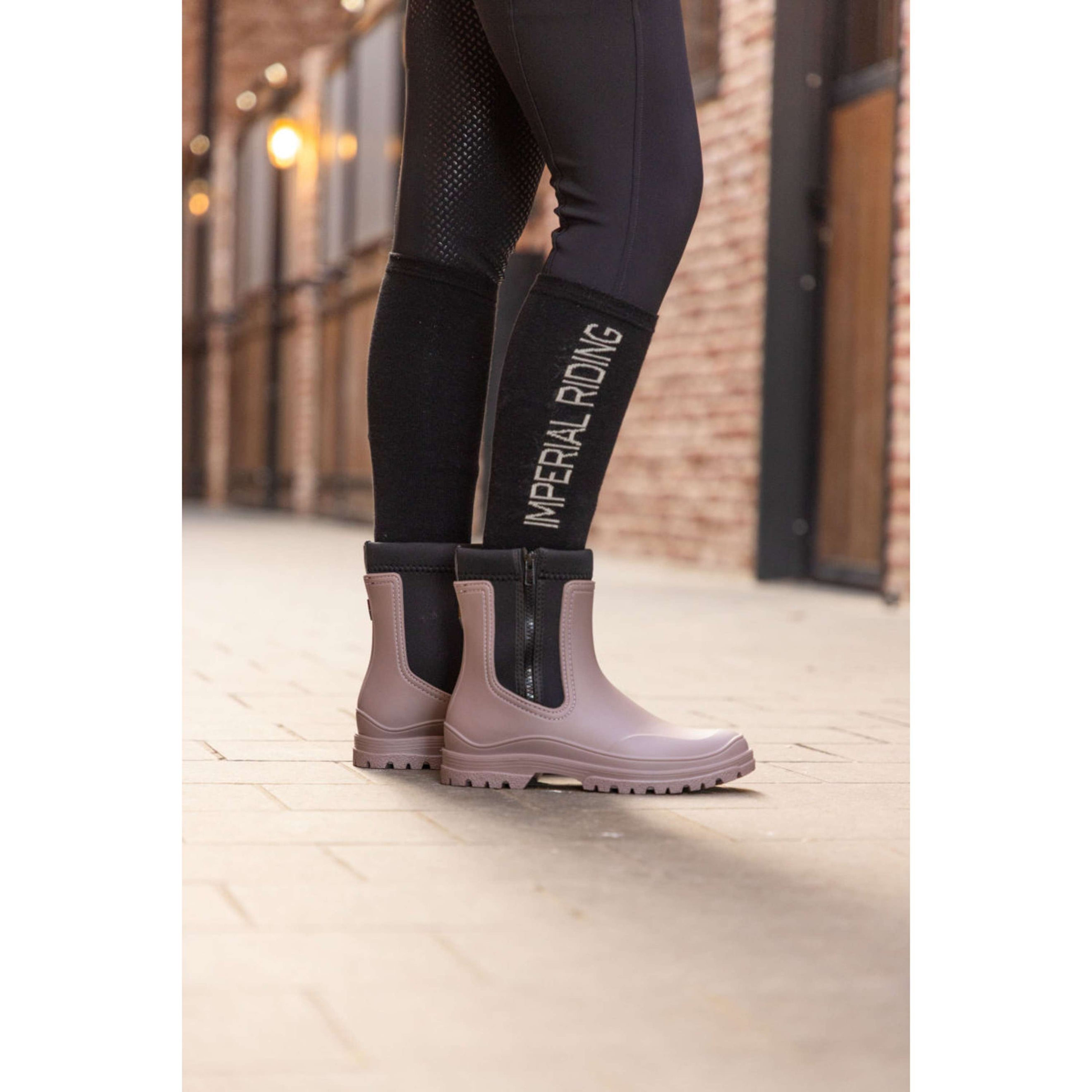 Imperial Riding Stallschuhe IRH Mauve