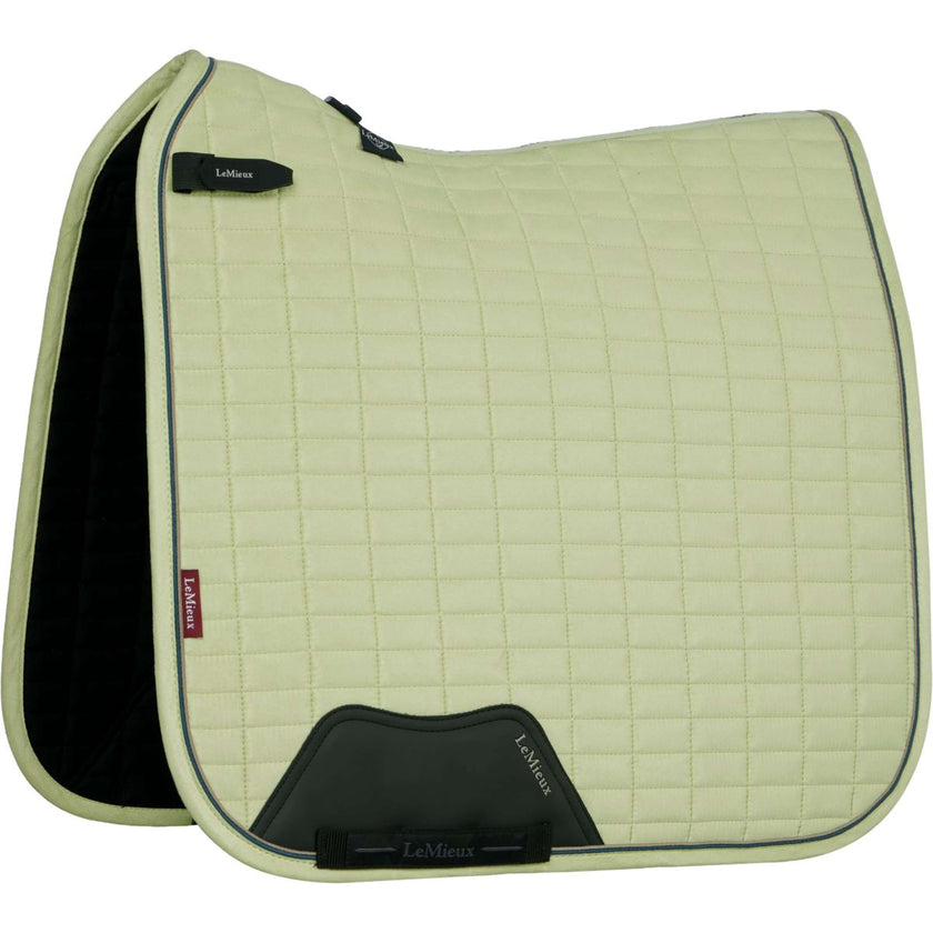 LeMieux Schabracke Suede Square Dressur Macaron LeMieux Schabracke Suede Square Dressur Macaron