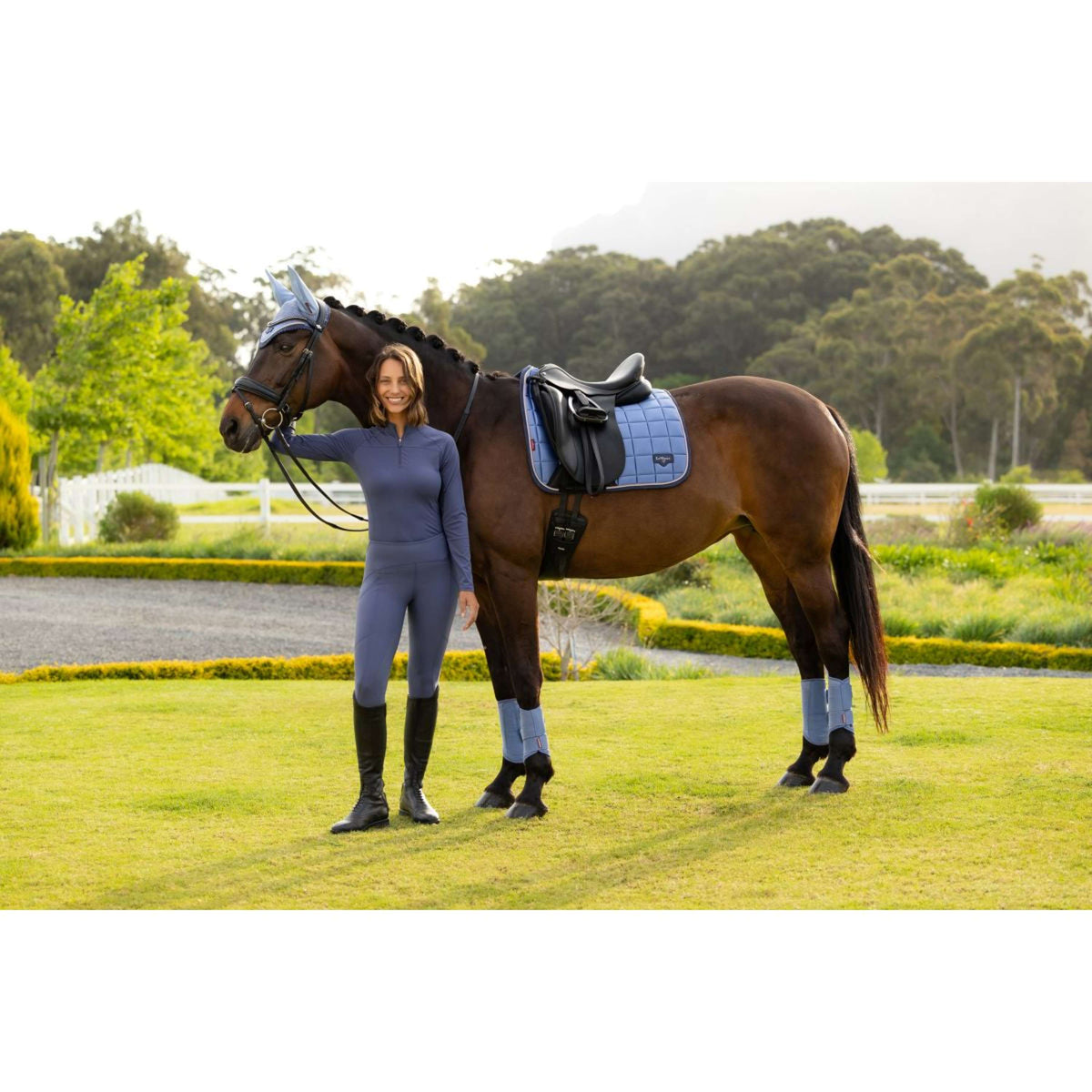 LeMieux Schabracke Loire Classic Square Dressur Powder Blue
