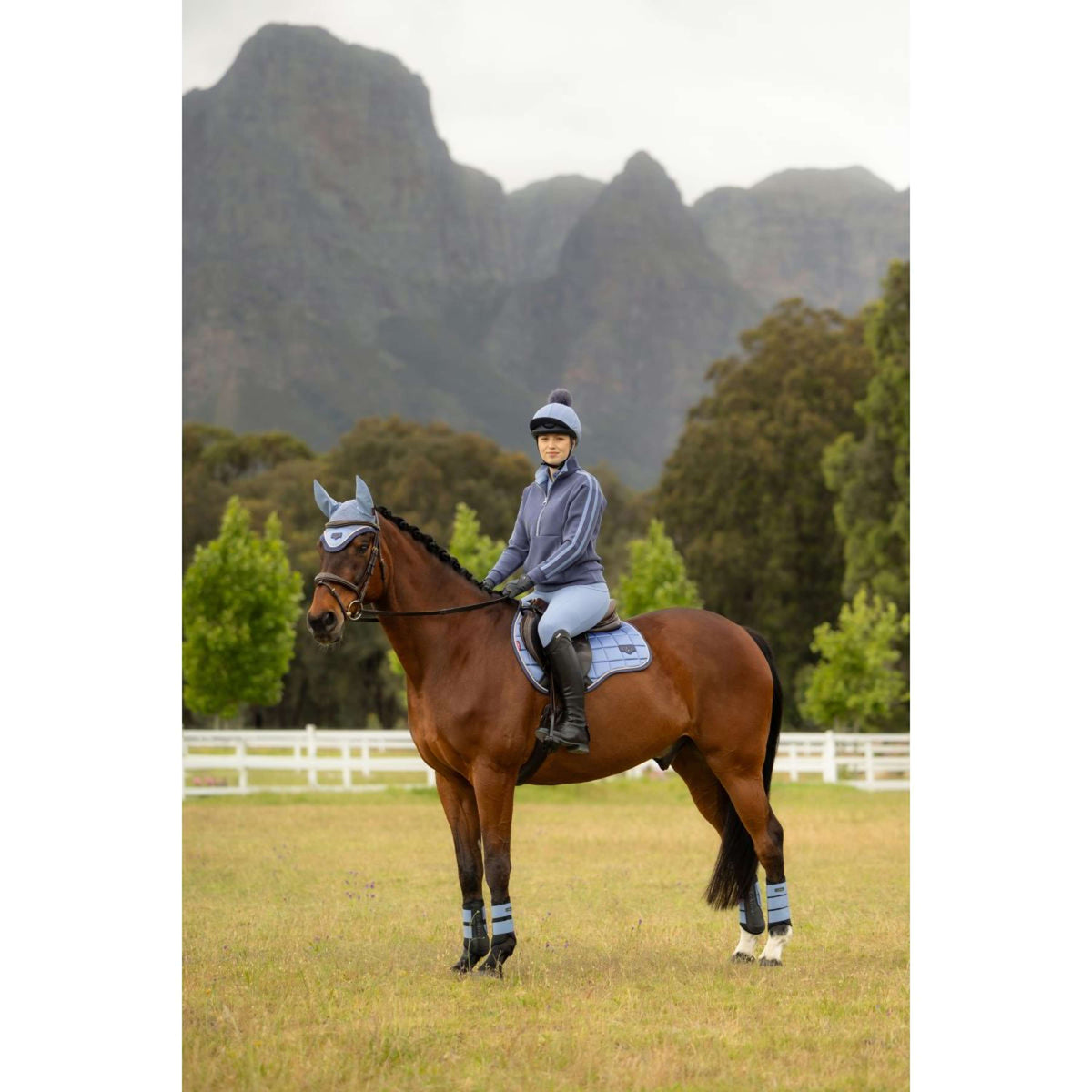 LeMieux Schabracke Loire Classic Square Vielseitigkeit Powder Blue