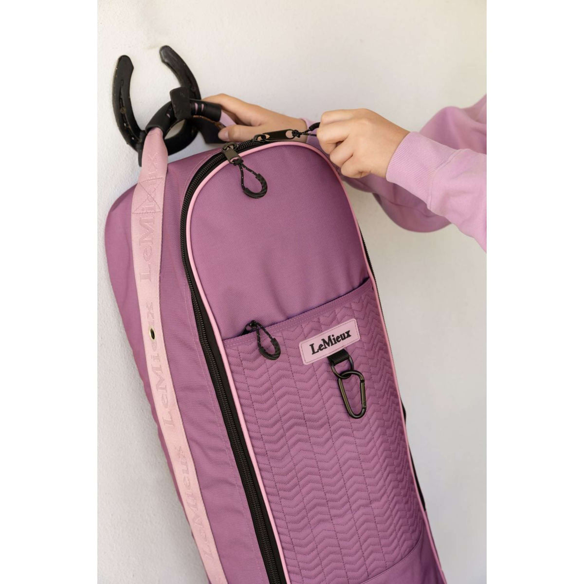 LeMieux Trensentasche Anatomical Mallow