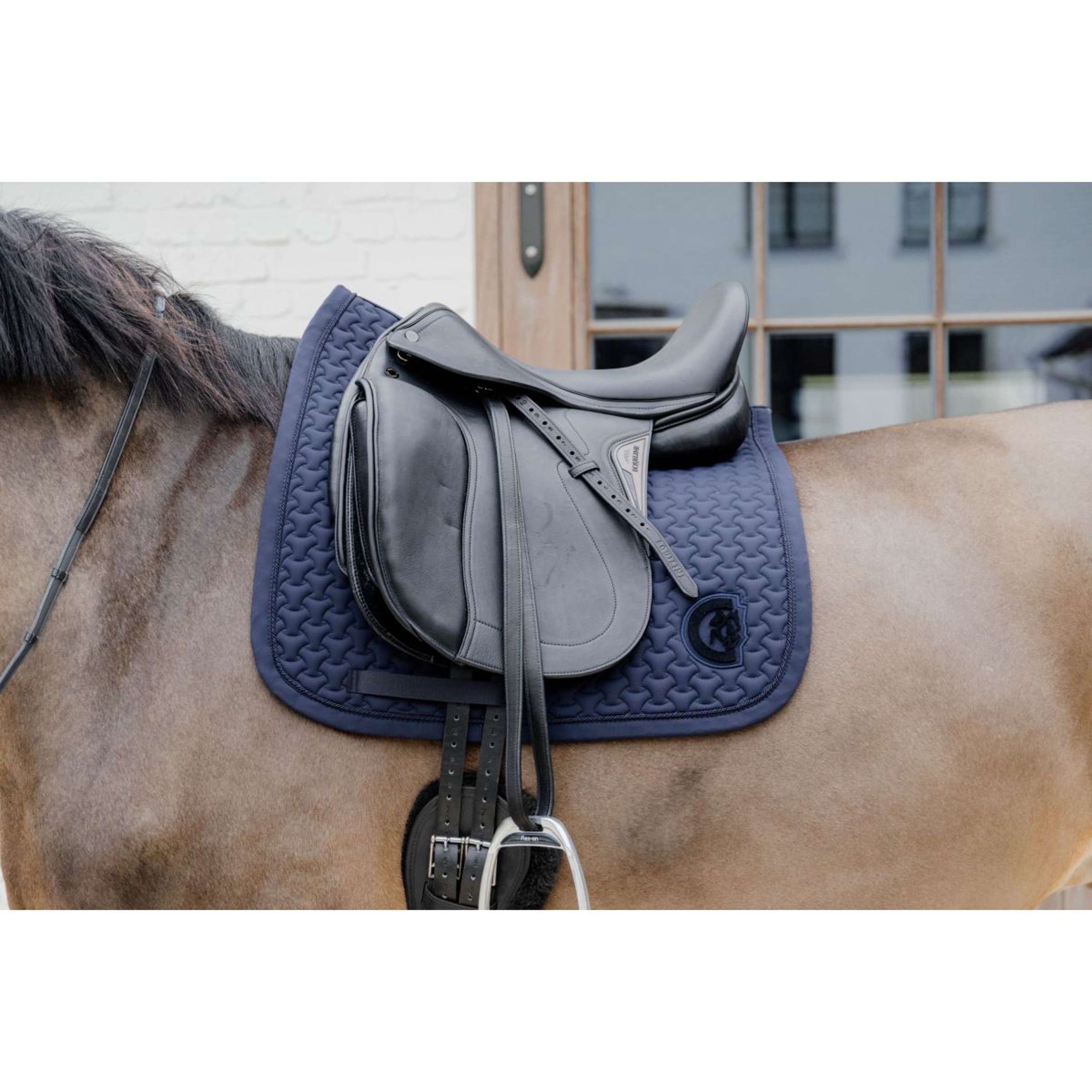 Kentucky Schabracke Plaited 3D Logo Dressur Navy Kentucky Schabracke Plaited 3D Logo Dressur Navy