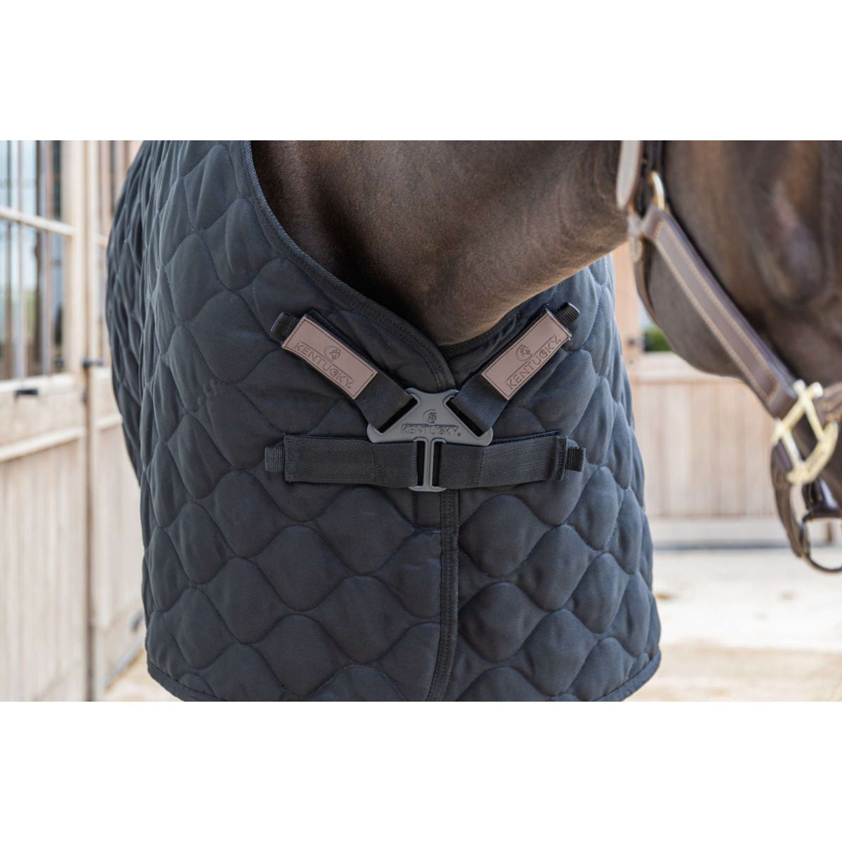 Kentucky Stalldecke Comfort 100g Schwarz