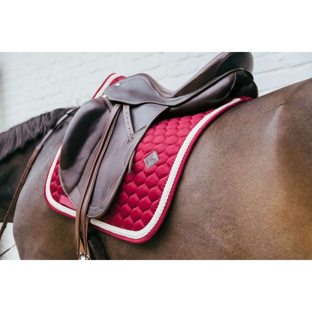 Kentucky Horsewear Schabracke Plaited Dressur Bordeaux