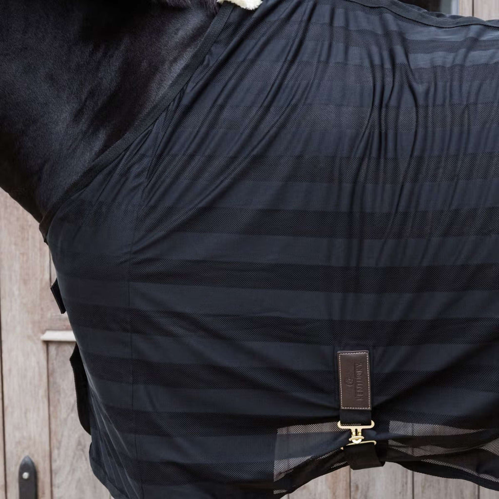 Kentucky Horsewear Fliegendecke Light Striped Mesh Schwarz