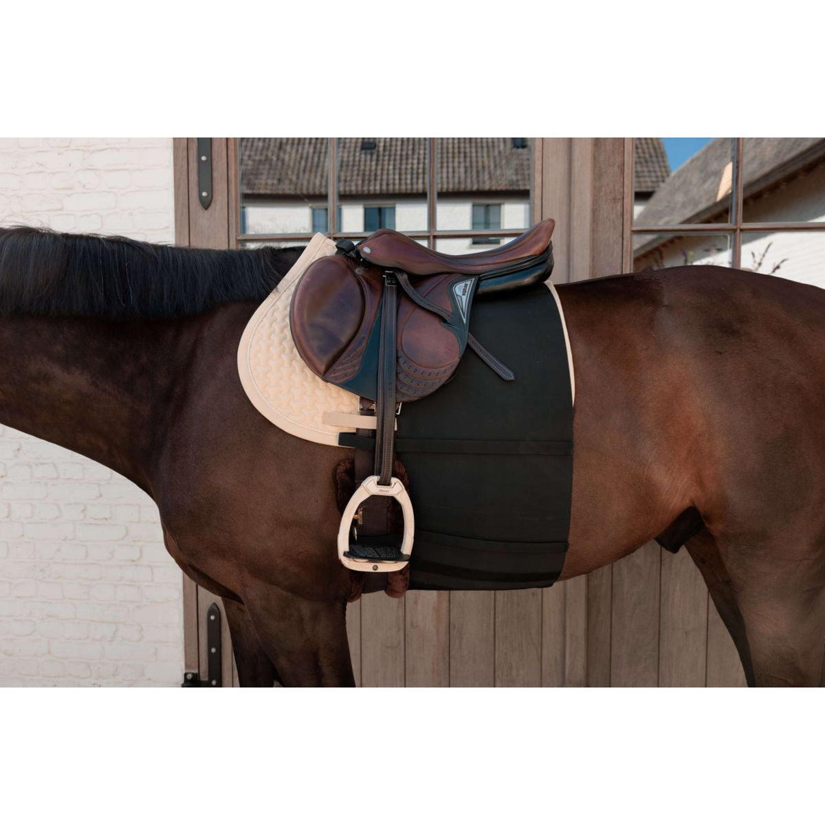 Kentucky Bauchgurtschoner Schwarz