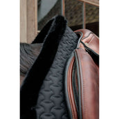 Kentucky Horsewear Schabracke Fake Fur Onion Quilt Springen Schwarz