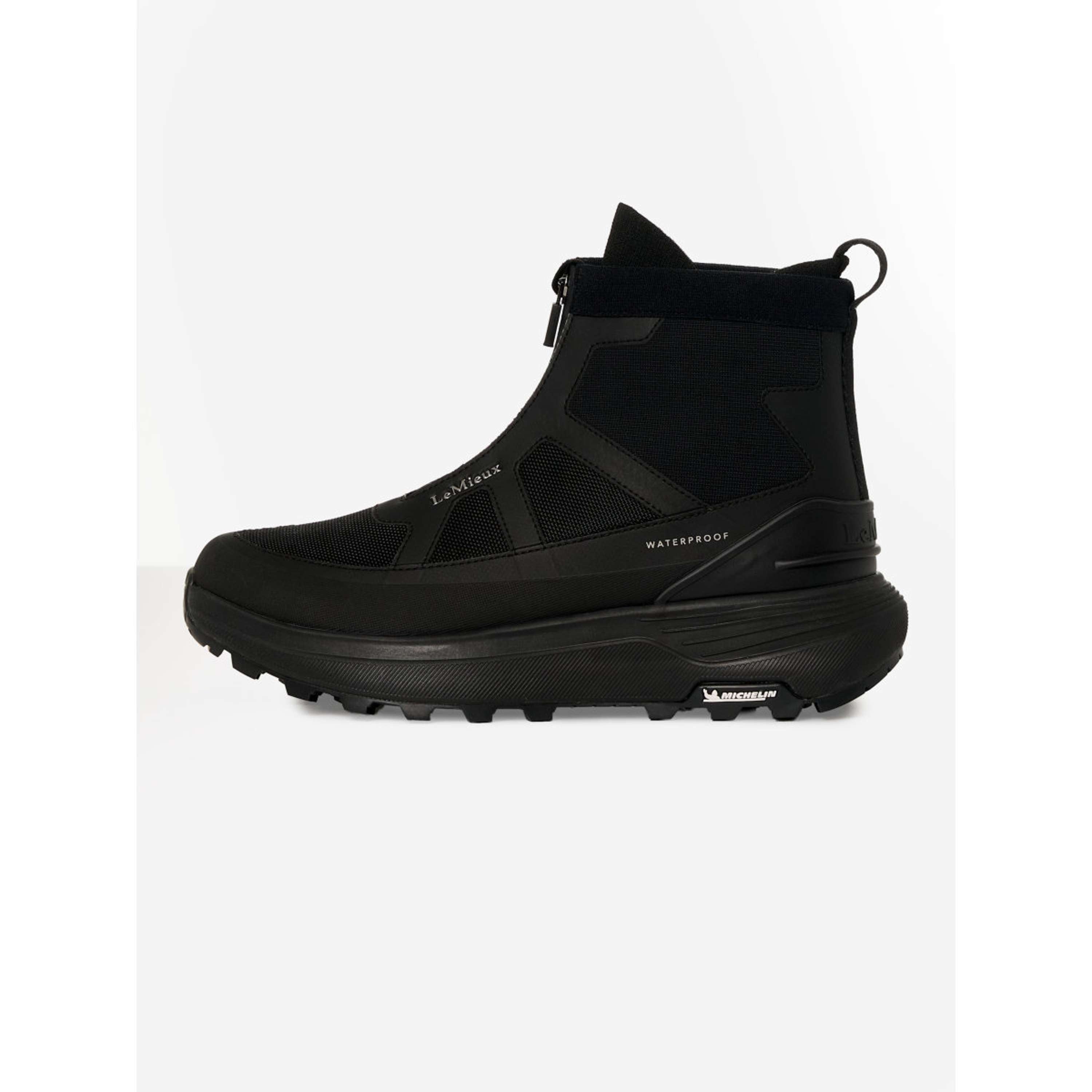 LeMieux Stallschuhe Cavara Performance High Top Schwarz