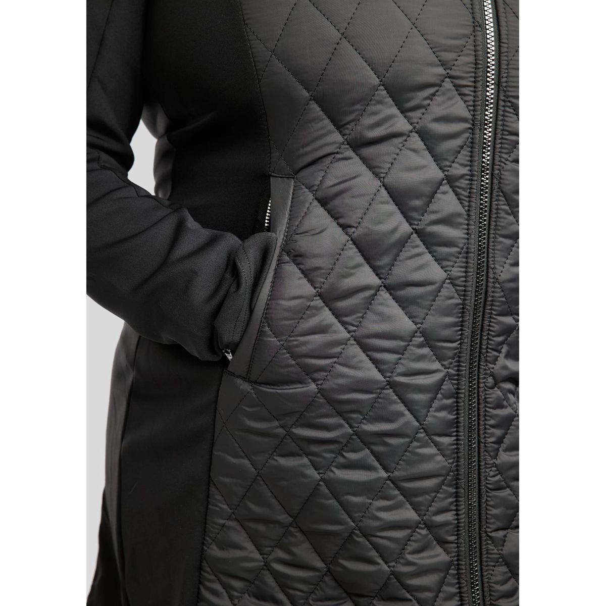Montar Jack MoQuinn Quilted Long Schwarz