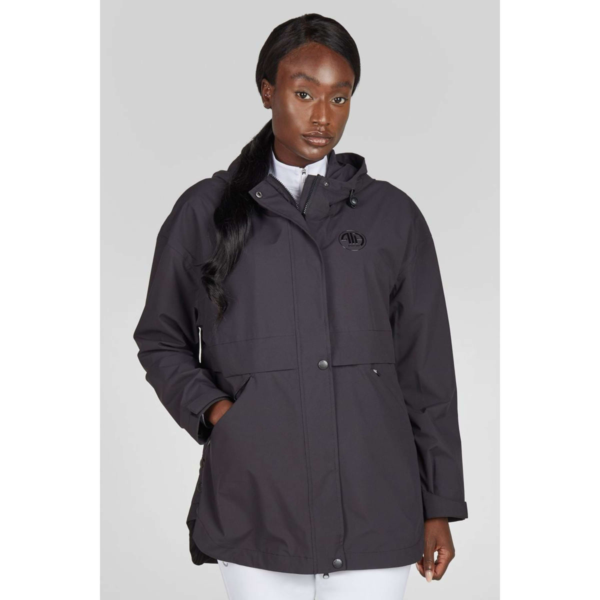 Pikeur Regenjacke Zip Poncho SS26 Schwarz