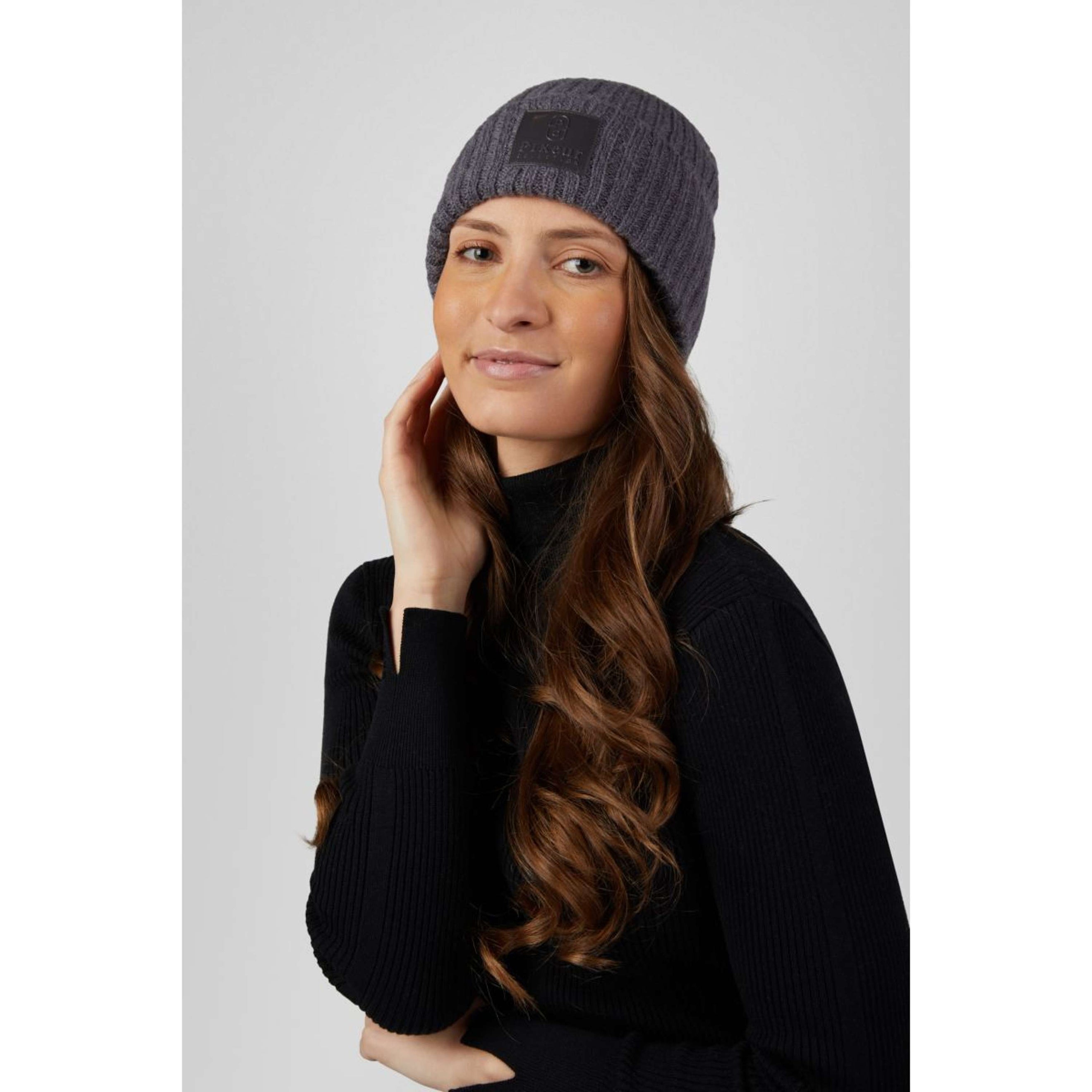Pikeur Mütze Selection AW26 Basalt Grey