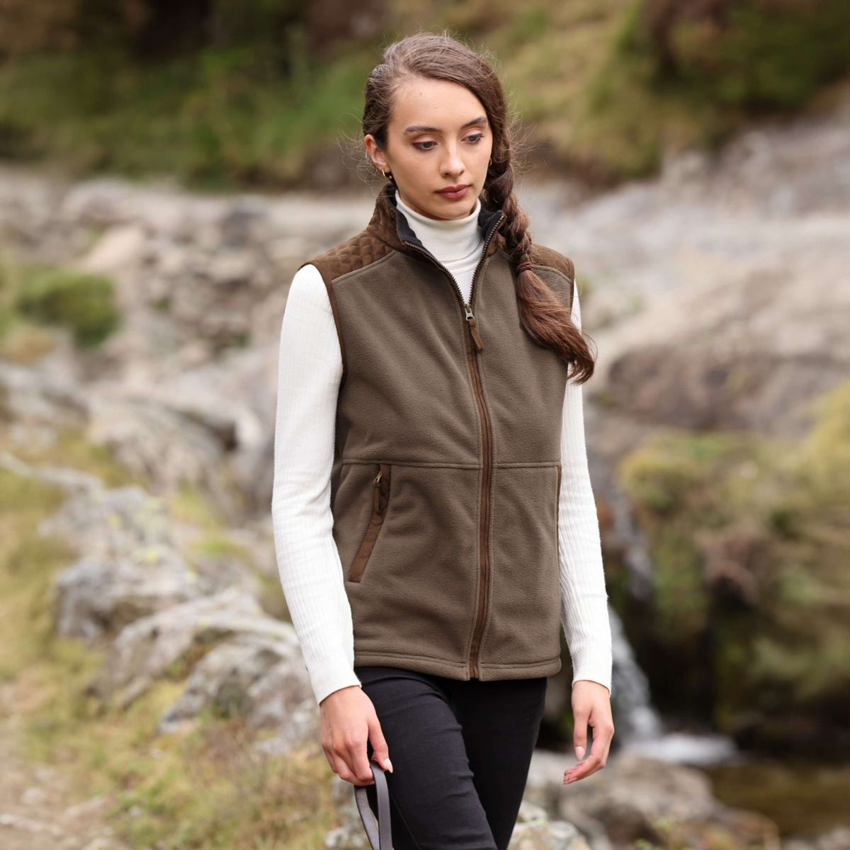 Aubrion by Shires Weste Heritage Fleece Dunkelolive