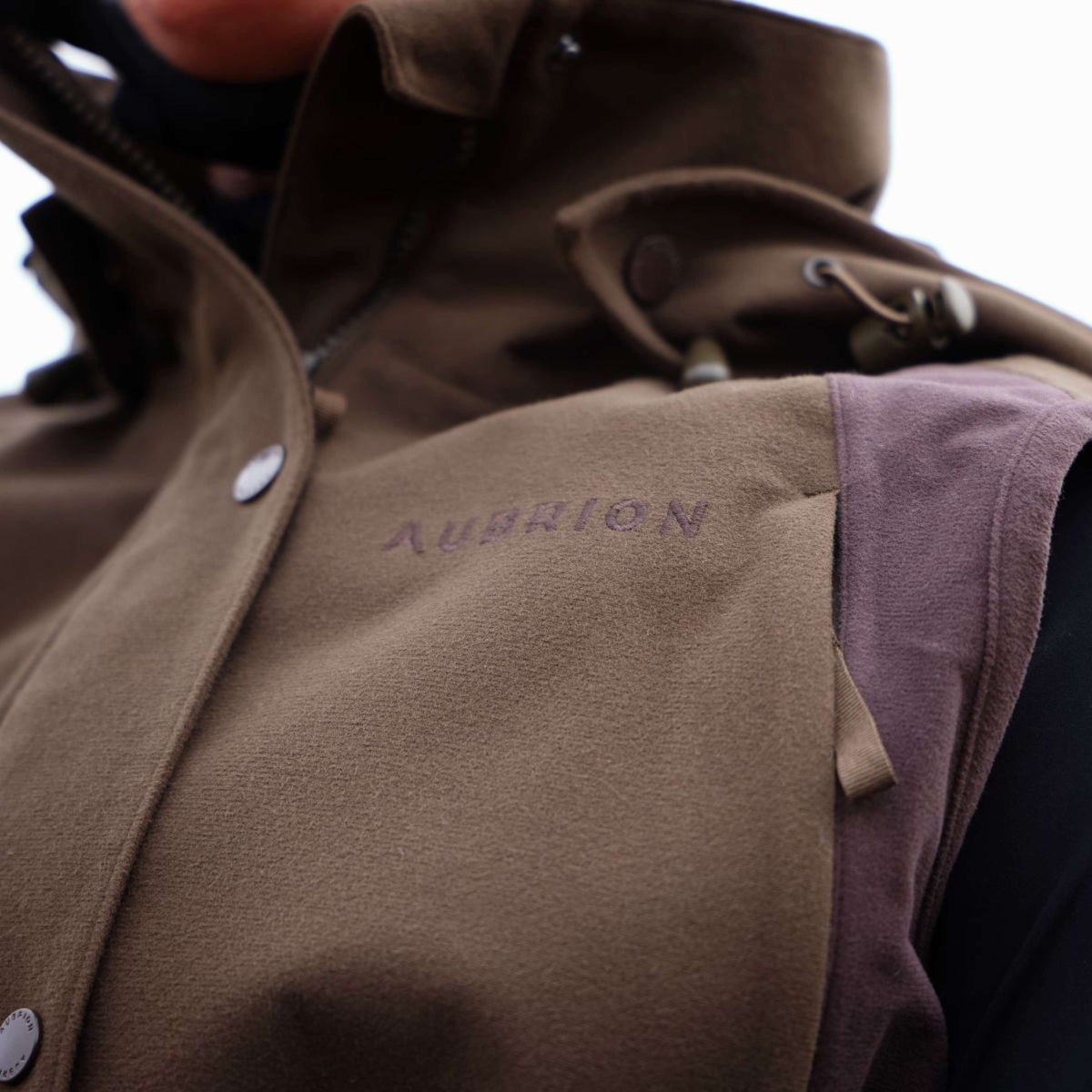 Aubrion by Shires Weste Heritage Dunkelolive