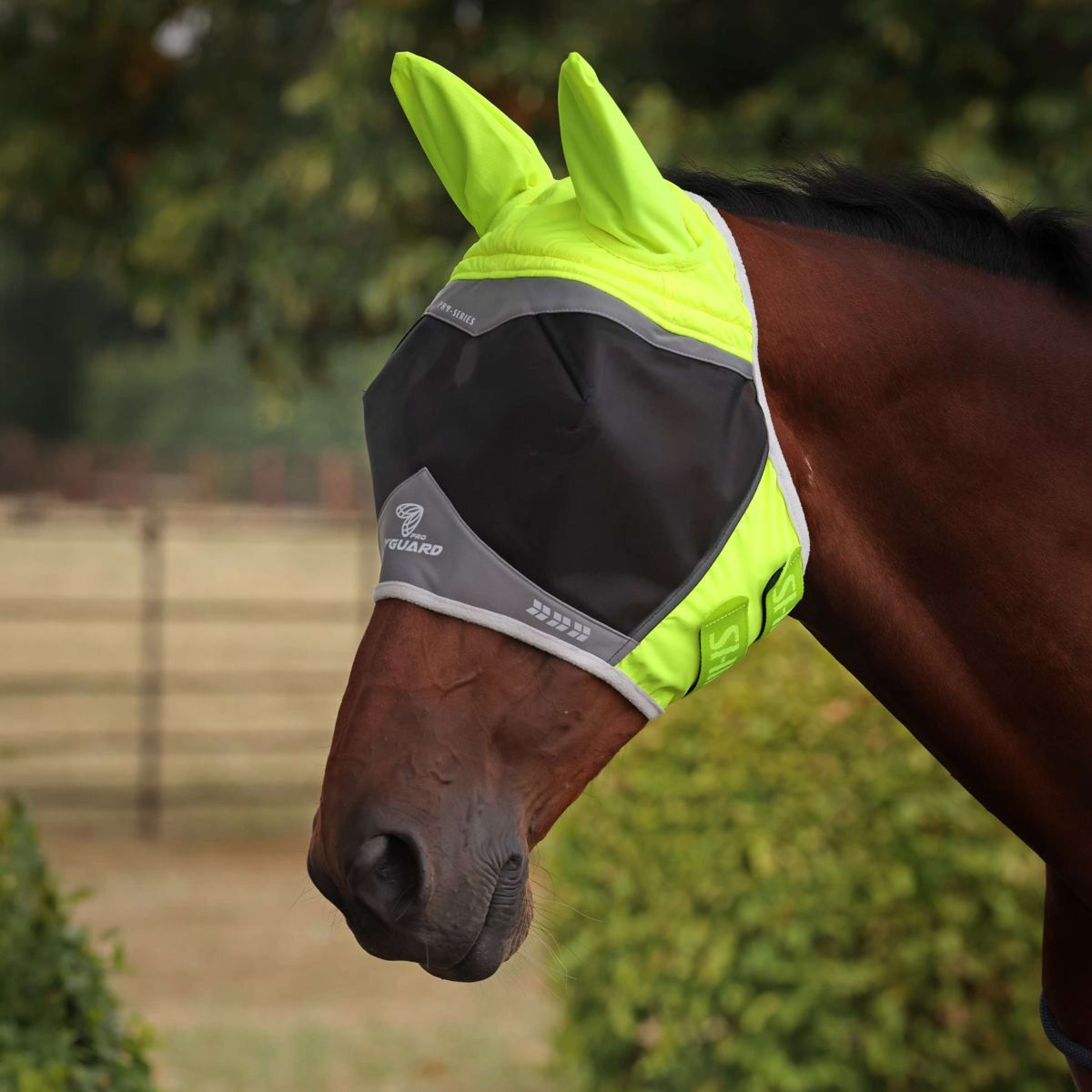 FlyGuard Fliegenmaske Pro Hi-Viz Fine Mesh mit Ohren Fluo gelb
