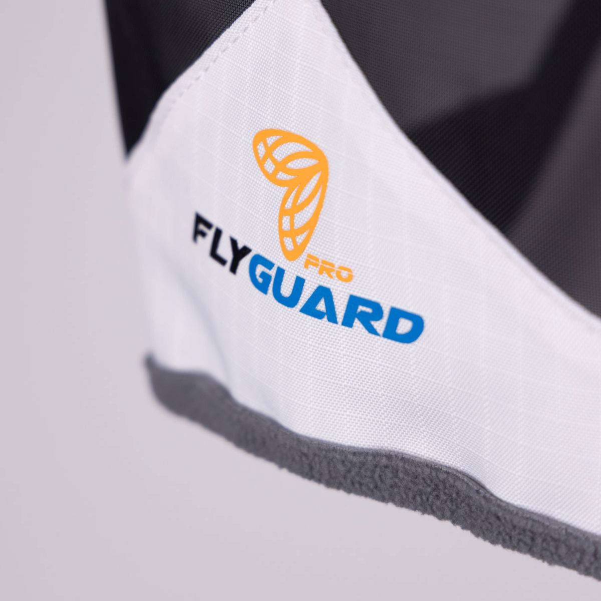 FlyGuard Fliegenmaske Pro Sun Shade mit Ohren Weiß