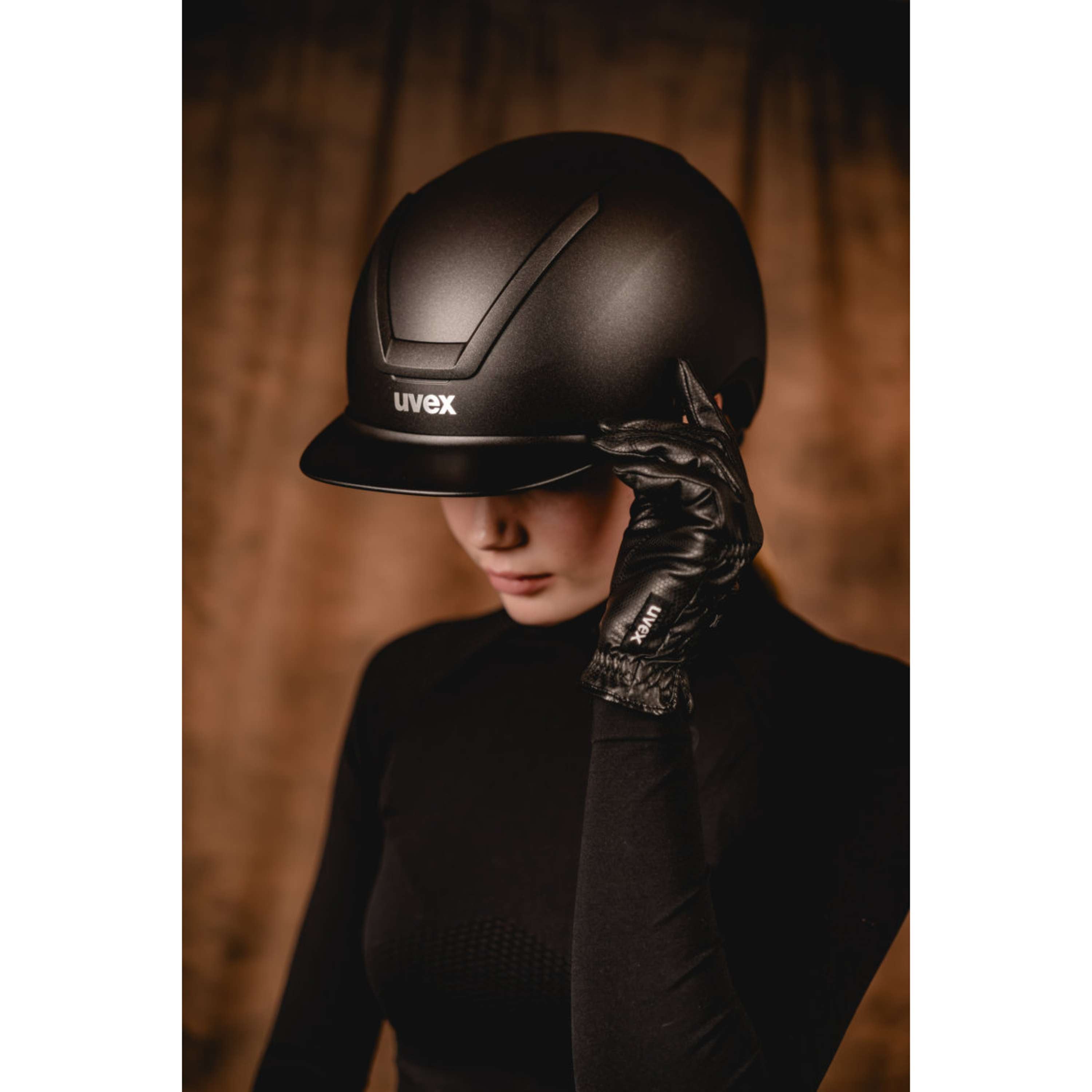 Uvex Reithelm Ixxo Active Matte Schwarz