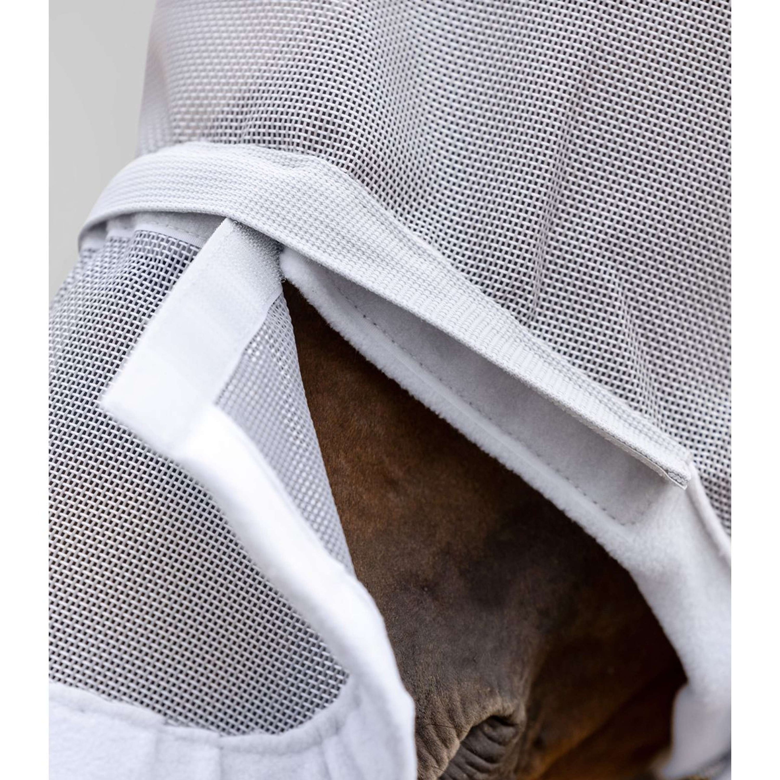 Waldhausen Fliegenmaske Premium Space mit Ohren Silber Grau